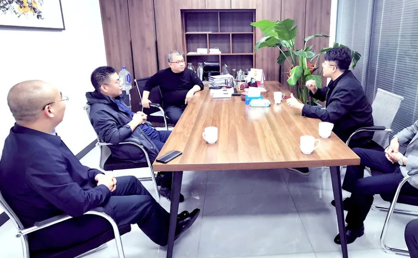 潤發集團總裁、副董事長滕淵楷一行到訪秦皇島環保產業集團